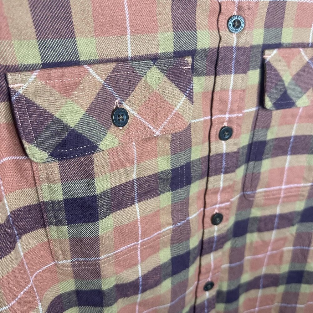 Patagonia Womens LS Organic Cotton Midweight Fjord Flannel NWT Size XS (Burl Red - Picture 7 of 15